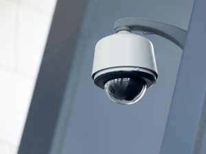 Videovigilancia inteligente: cómo los sistemas CCTV protegen lo que más importa