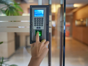 Portería y control de accesos: claves para un entorno corporativo seguro